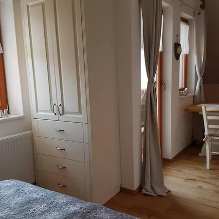 Castle View Nest Apartment